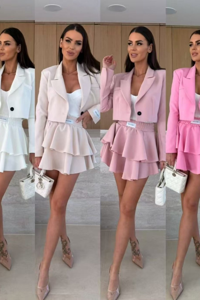 ELEGANTEN KOMPLET MUN ČRNA